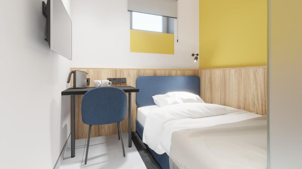 Dovzhenko Hotel Odessa Luaran gambar